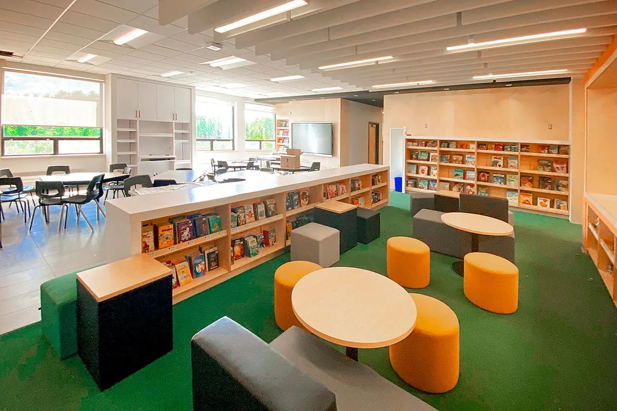 École Jolis-Prés — Réaménagement intérieur complet de l’école primaire Jolis-Prés.